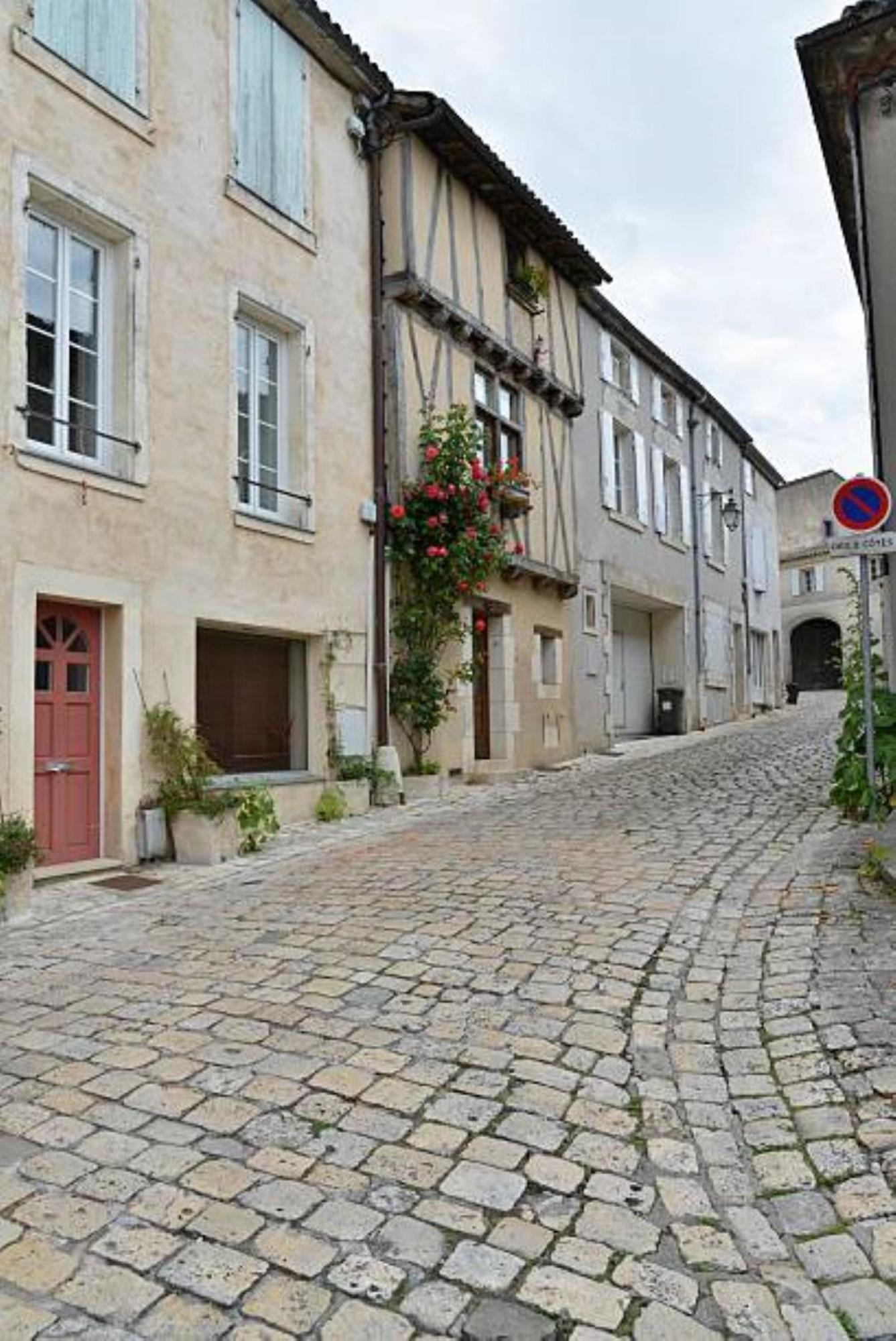 Maison Meire Studios Cognac Exterior foto